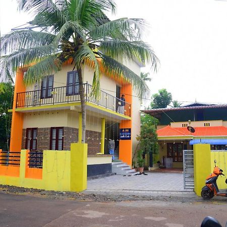 Ab Island Residency Apartment Mundrothuruth Exterior photo